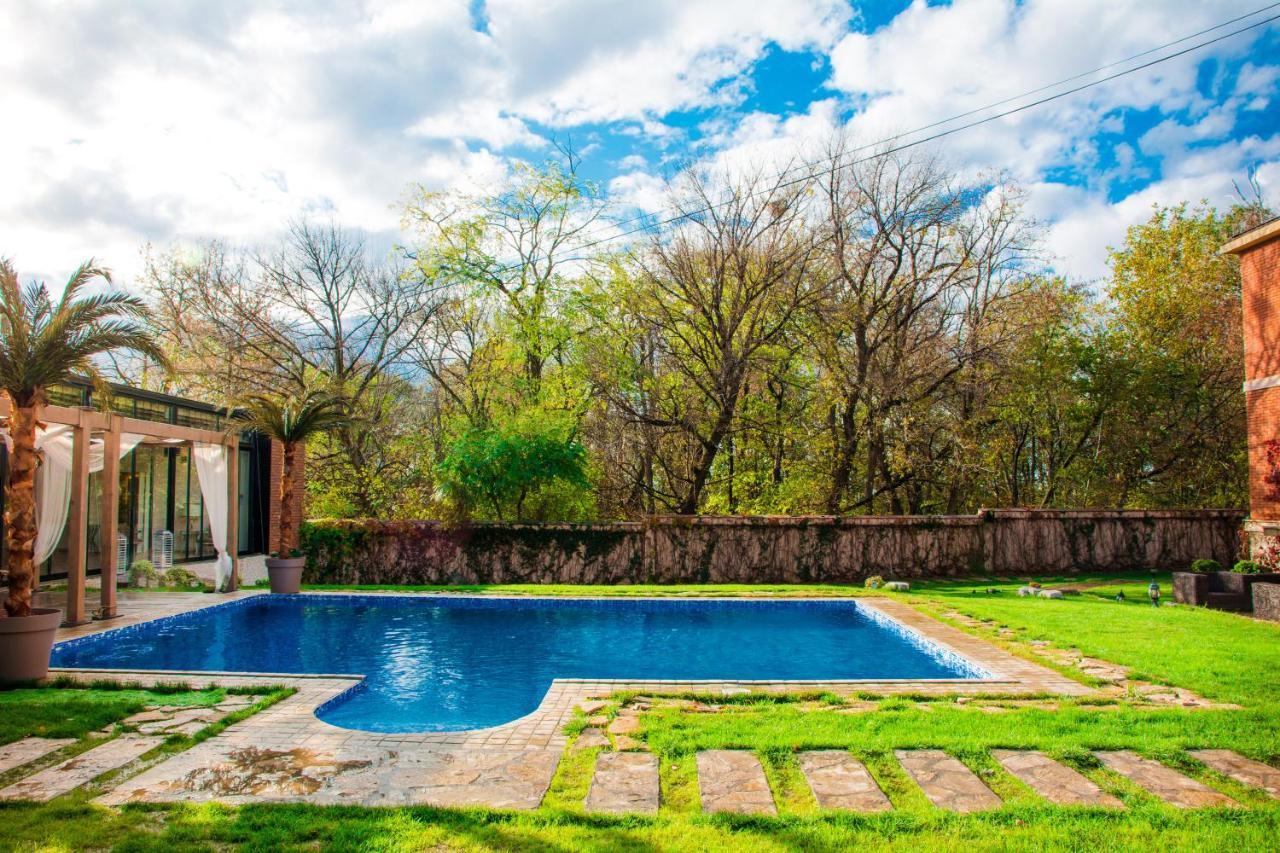 The Belgrade Hills Rooms And Suites Belgrado Exterior foto