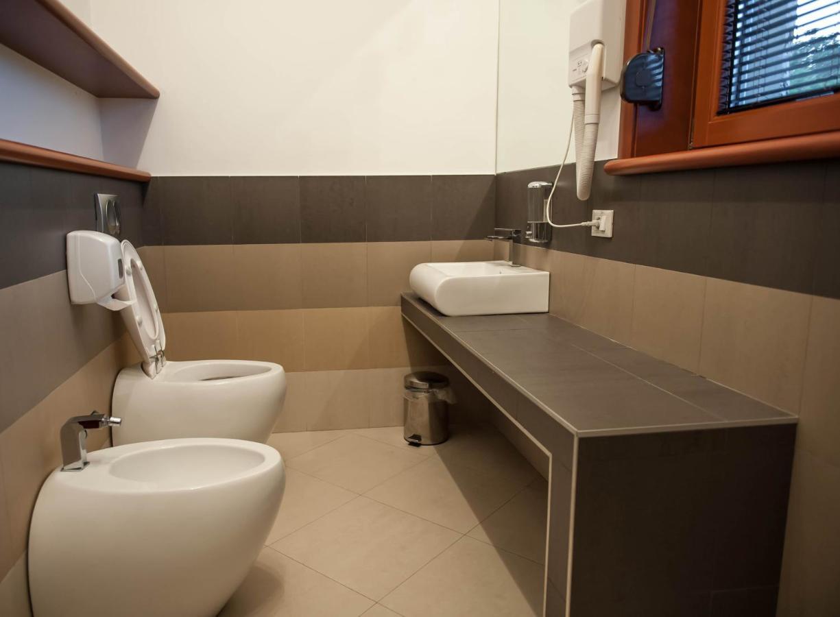 The Belgrade Hills Rooms And Suites Belgrado Quarto foto