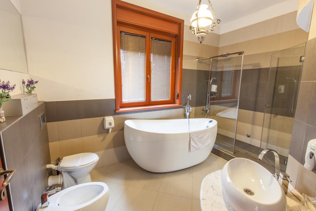 The Belgrade Hills Rooms And Suites Belgrado Exterior foto