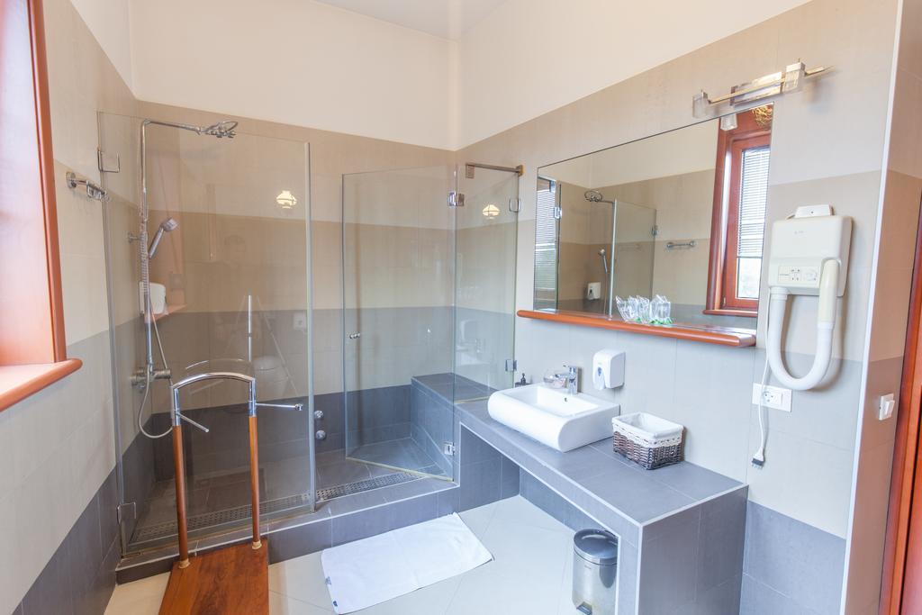 The Belgrade Hills Rooms And Suites Belgrado Exterior foto