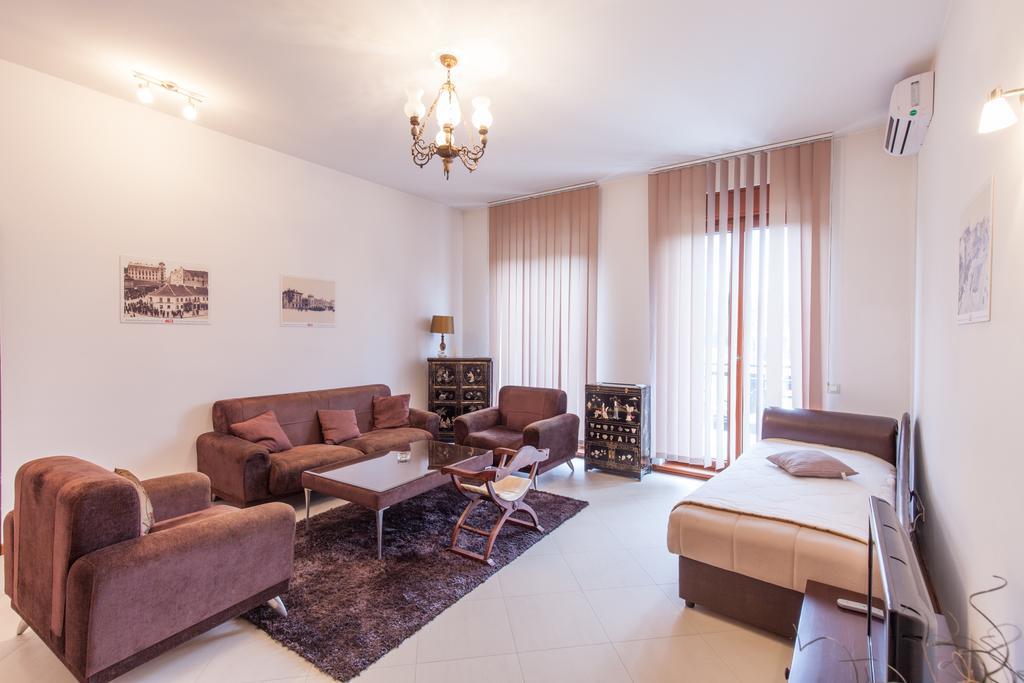 The Belgrade Hills Rooms And Suites Belgrado Exterior foto