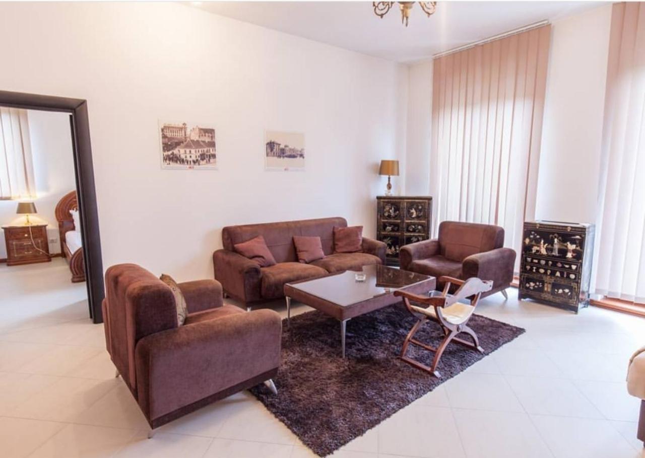 The Belgrade Hills Rooms And Suites Belgrado Exterior foto